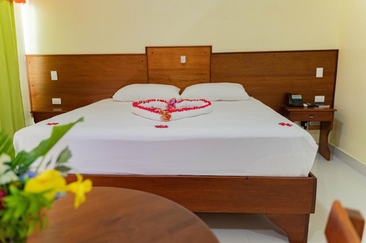 Hotel Yonu Пунта-Кана Экстерьер фото
